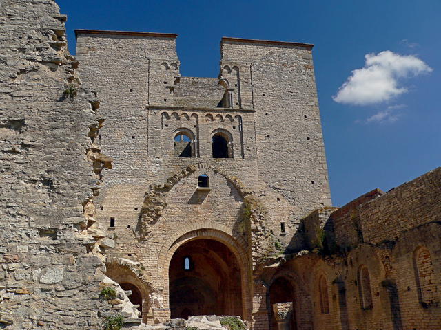 Ruin of the church of Saint Hipollyte